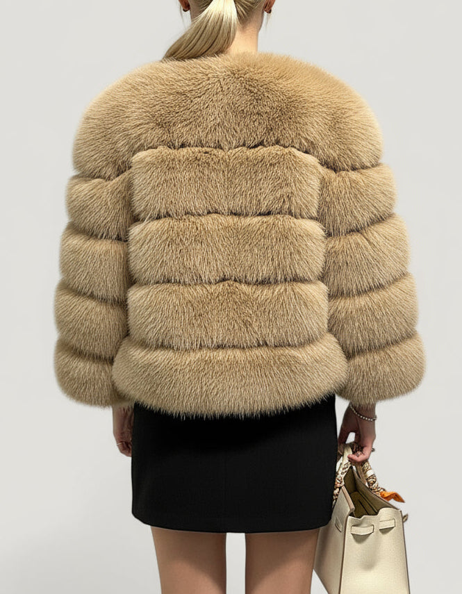 ANASTELLE Pelzmantel Kurz - Beige