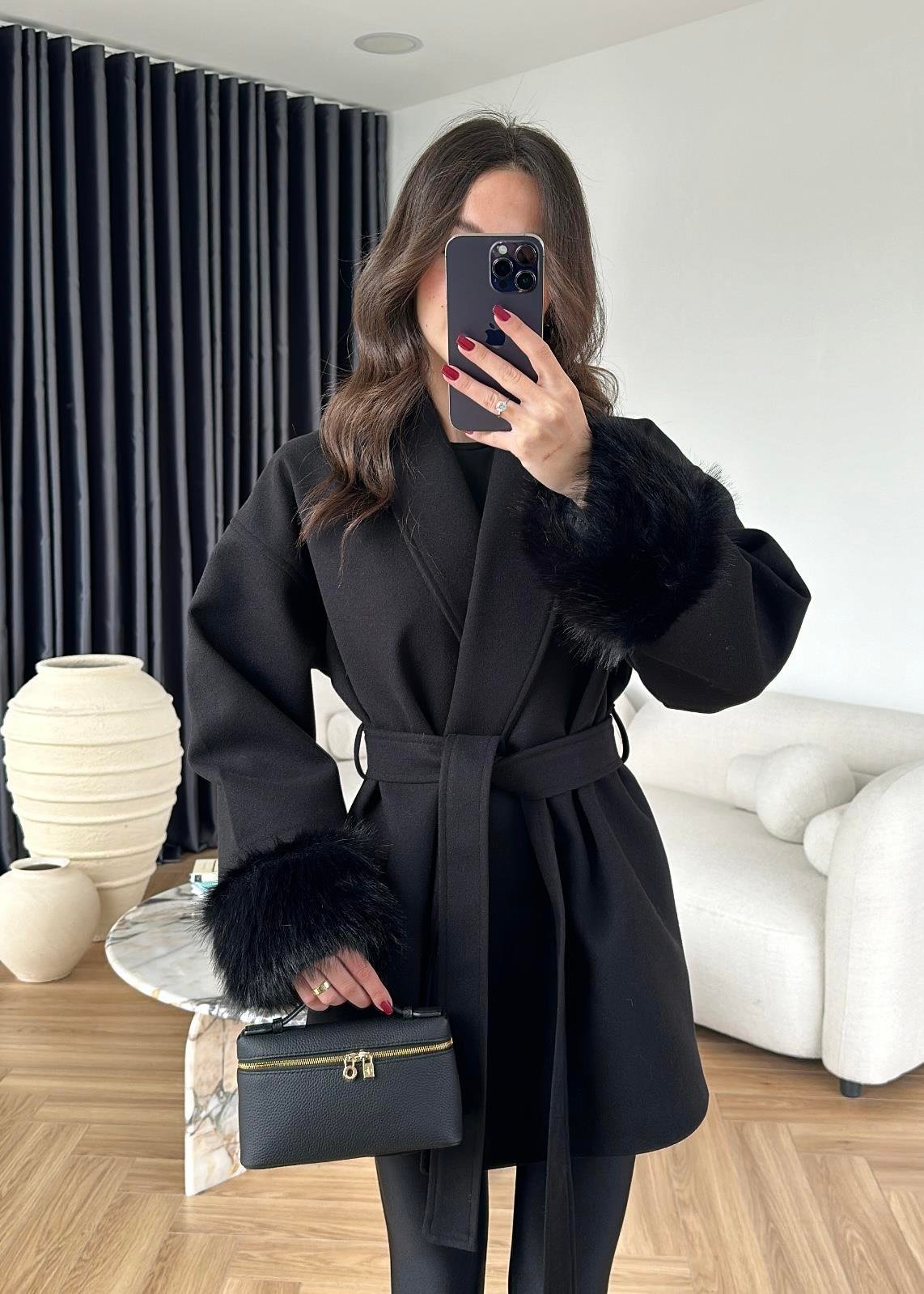 PERSEPHONE Kurzer Wollmantel mit Fell