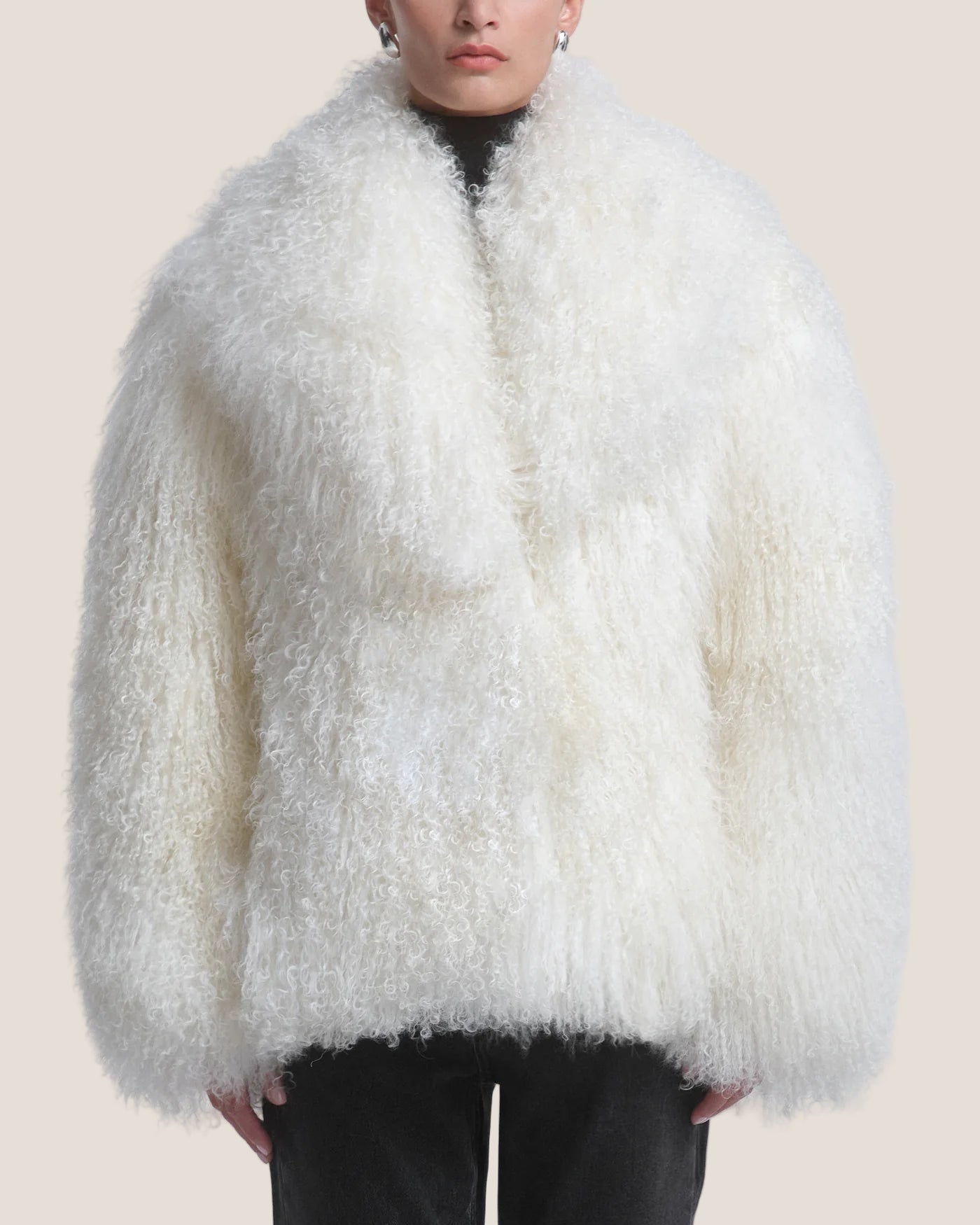 SAPPHIRA –Flauschige Felljacke für Damen